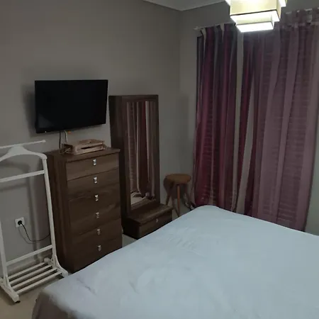 Comfortable Beachfront *