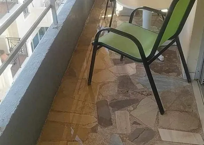 Comfortable Beachfront *